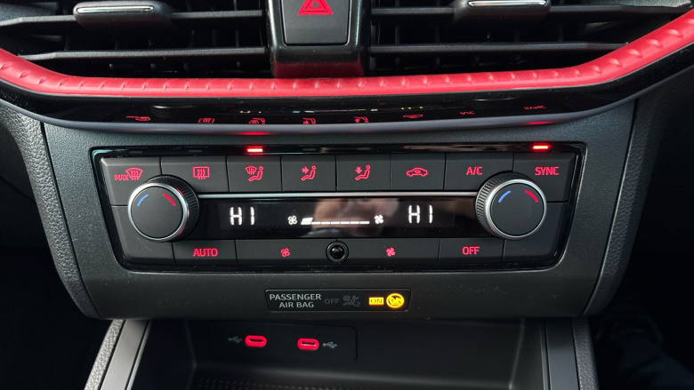 SEAT Ibiza 1.0 TSI 115 FR 5dr Petrol Hatchback